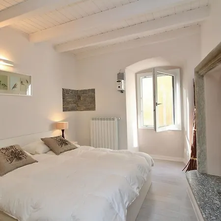 Apartment Bella Moltrasio